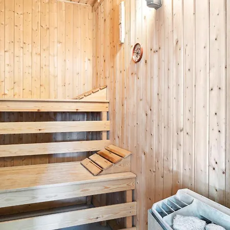 Stunning In With Sauna בית נופש *