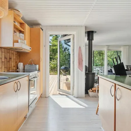 בית נופש Stunning In With Sauna נקסו